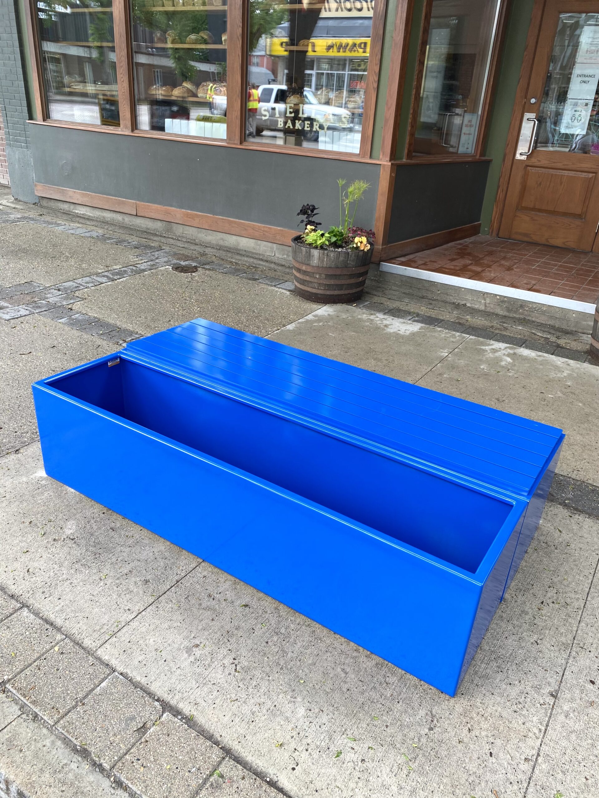 blue planter bench